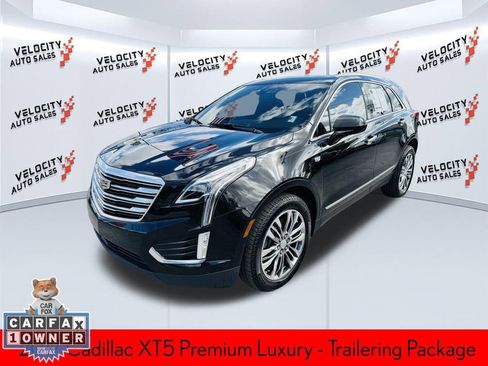 Used 2017 Cadillac XT5 Premium Luxury image 7