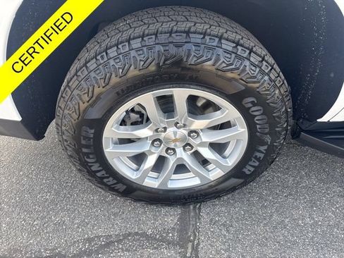 Used 2024 Chevrolet Tahoe LT AWD/4WD image 34