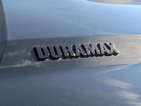 Used 2024 Chevrolet Silverado 1500 High Country w/ Midnight Edition image 7