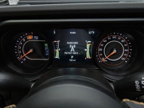 Used 2025 Jeep Wrangler Unlimited Rubicon 392 image 66