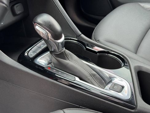 Used 2024 Buick Encore GX Sport Touring w/ Comfort Package image 28