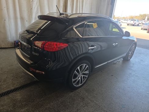 Used 2017 INFINITI QX50 2WD w/ Deluxe Touring Package image 4