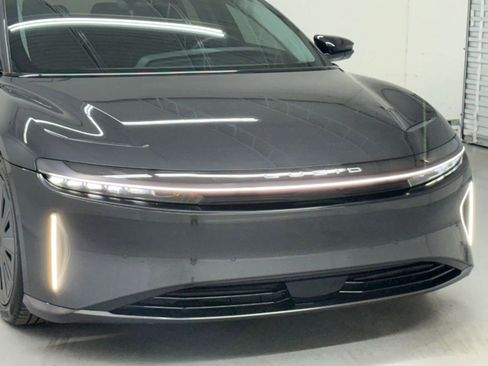 Used 2025 Lucid Air Touring image 49