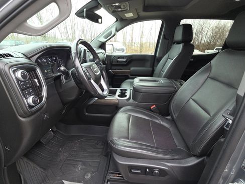 Used 2019 GMC Sierra 1500 SLT w/ SLT Premium Plus Package image 18