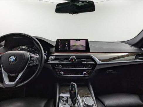 Used 2019 BMW 540i w/ Convenience Package image 24
