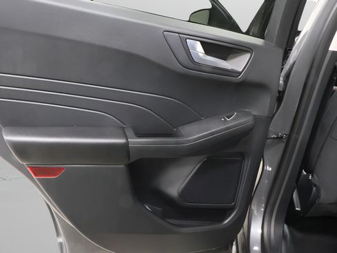 Used 2021 Ford Escape SE w/ Convenience Package FWD image 25