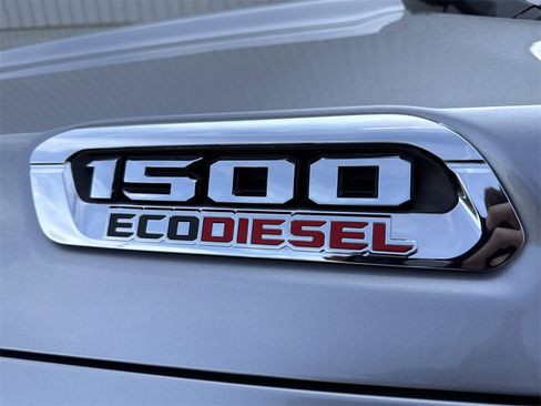 Used 2022 RAM 1500 Limited image 12