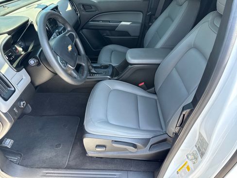 Used 2019 Chevrolet Colorado W/T w/ WT Convenience Package RWD image 10
