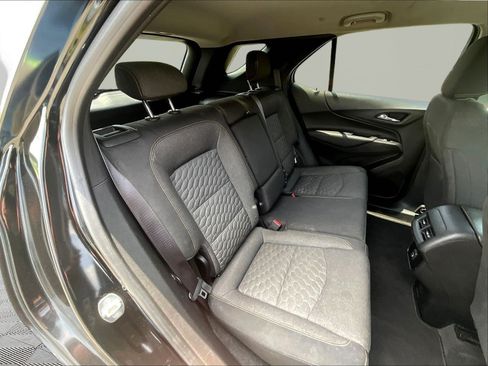 Used 2019 Chevrolet Equinox LT FWD image 25