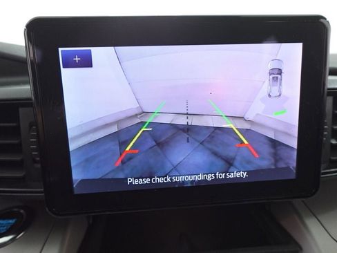 Certified 2024 Ford Explorer XLT image 18