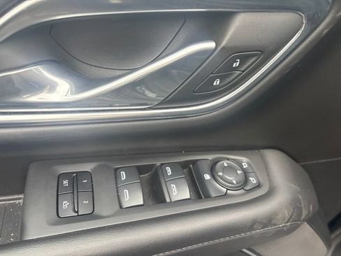 Used 2024 Chevrolet Tahoe LT AWD/4WD image 24