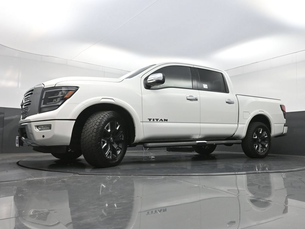 Used 2023 Nissan Titan Platinum Reserve w/ Moonroof Package AWD/4WD image 29
