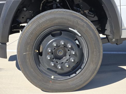 New 2026 RAM 5500 Tradesman AWD/4WD image 10