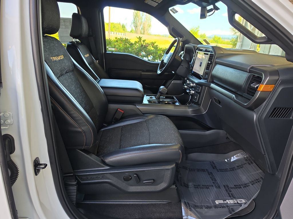 Used 2025 Ford F150 Tremor w/ Tow/Haul Package AWD/4WD image 31