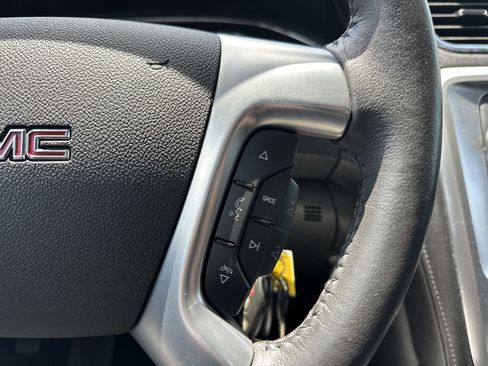 Used 2014 GMC Acadia SLE FWD image 20