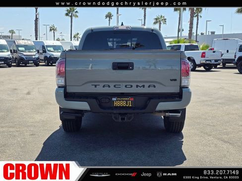 Used 2023 Toyota Tacoma TRD Sport AWD/4WD image 6