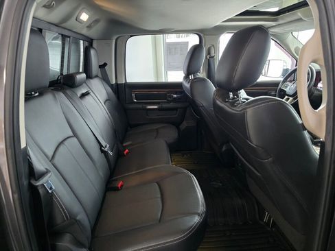 Used 2018 RAM 1500 Laramie w/ Convenience Group image 41