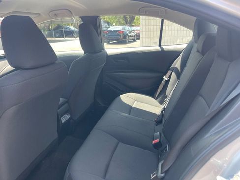 Used 2025 Toyota Corolla LE FWD image 10