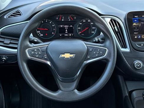 Used 2024 Chevrolet Malibu LS image 14