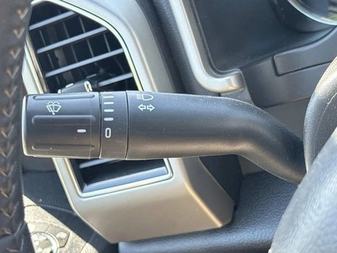 Used 2020 Ford F150 Lariat image 25