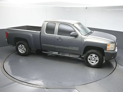 Used 2011 Chevrolet Silverado 1500 LT w/ All-Star Edition RWD image 38