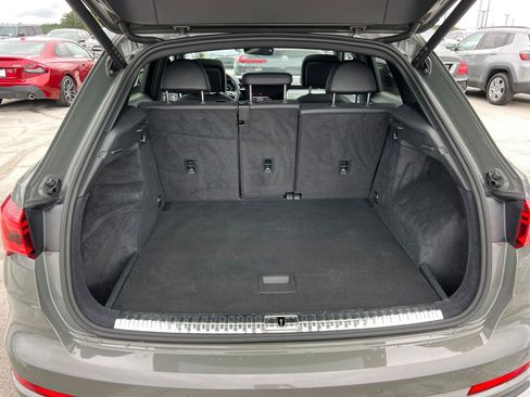 Certified 2024 Audi Q3 2.0T Premium Plus w/ Premium Plus Package AWD/4WD image 18