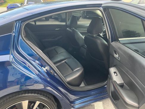 Used 2020 Nissan Altima 2.5 SR FWD image 10