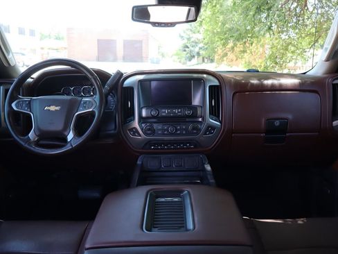 Used 2016 Chevrolet Silverado 2500 High Country w/ Duramax Plus Package AWD/4WD image 16