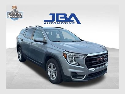 Used 2023 GMC Terrain SLE w/ Driver Convenience Package