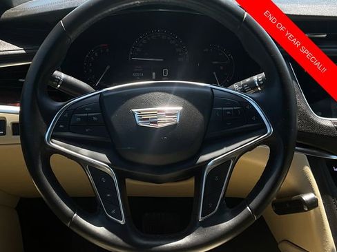 Used 2018 Cadillac XT5 Luxury w/ Driver Awareness Package image 19