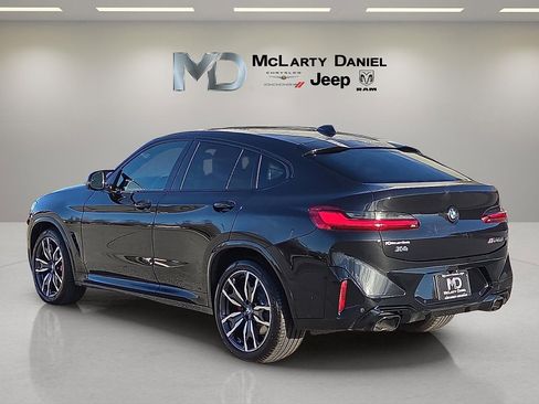 Used 2022 BMW X4 M40i image 4