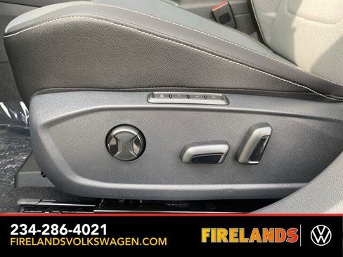 New 2026 Volkswagen Jetta SEL image 27