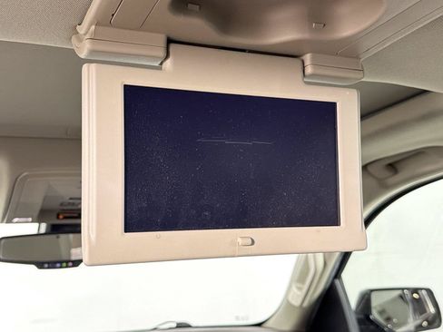 Certified 2020 Chevrolet Suburban LT AWD/4WD image 24