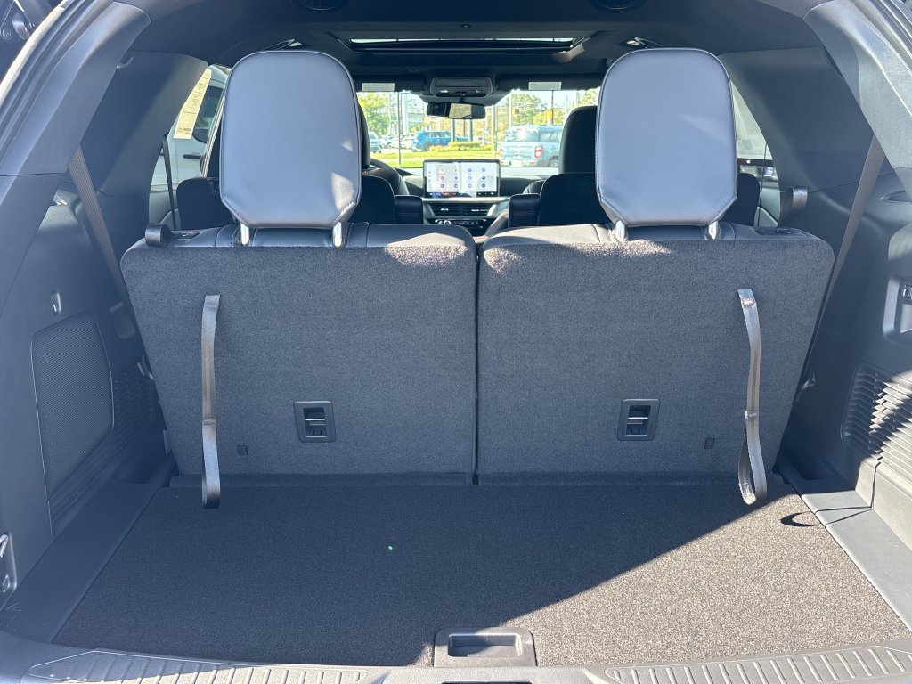 New 2027 Ford Explorer ST-Line w/ Premium Package AWD/4WD image 29