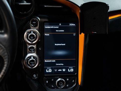 Used 2018 McLaren 720S RWD image 24