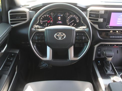 Used 2022 Toyota Tundra SR5 image 5