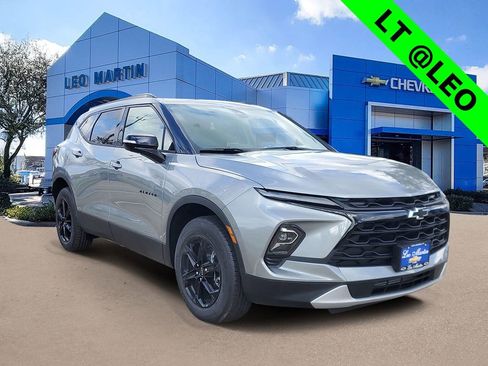 New 2026 Chevrolet Blazer LT w/ Sound & Technology Package image 2