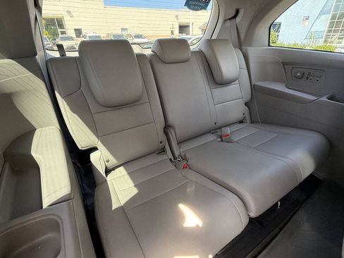 Used 2015 Honda Odyssey EX-L image 25