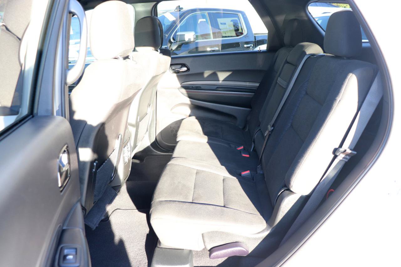 Used 2025 Dodge Durango GT AWD/4WD image 12