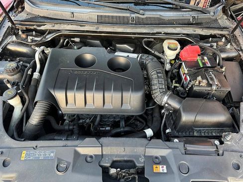 Used 2014 Ford Taurus Limited w/ Equipment Group 301A image 9
