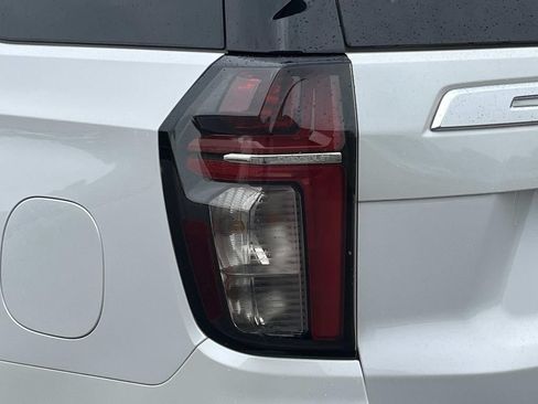 Used 2023 Chevrolet Tahoe High Country AWD/4WD image 10