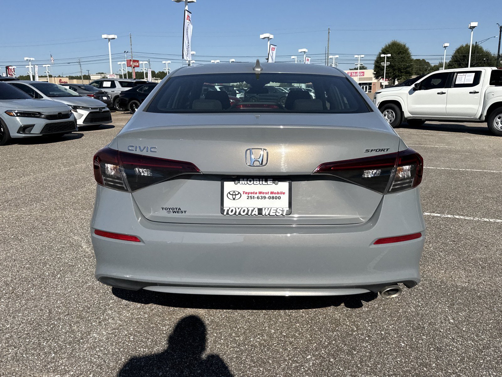 Used 2025 Honda Civic Sport image 4