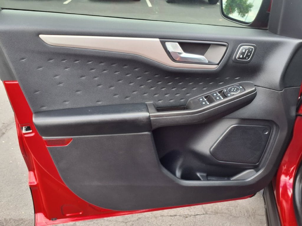 Used 2020 Ford Escape SEL FWD image 24