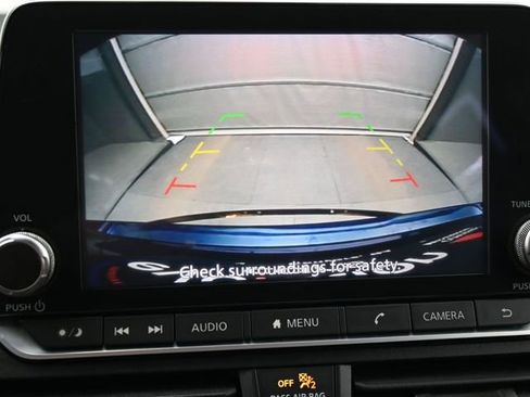 Used 2024 Nissan Altima 2.5 SR image 23