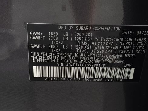 Certified 2025 Subaru Outback Onyx Edition AWD/4WD image 10