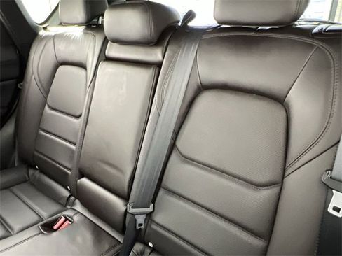 Used 2023 MAZDA CX-5 Signature image 23