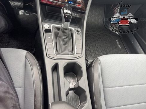 New 2025 Volkswagen Jetta SE image 14