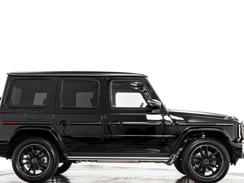 Used 2026 Mercedes-Benz G 550 image 2