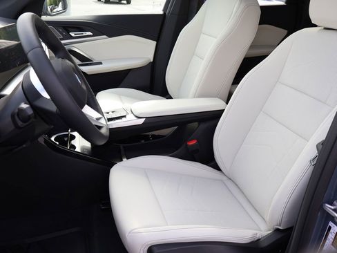 New 2026 BMW X1 xDrive28i w/ Convenience Package image 46