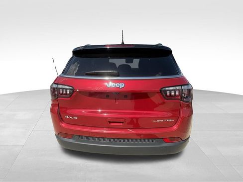 Used 2025 Jeep Compass Limited AWD/4WD image 7